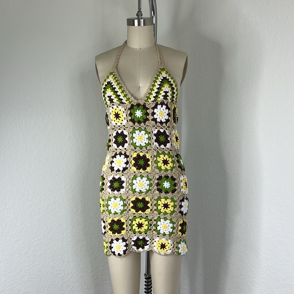 Cessilie Granny Afghan Crochet Halter Mini Dress - Picture 2 of 10